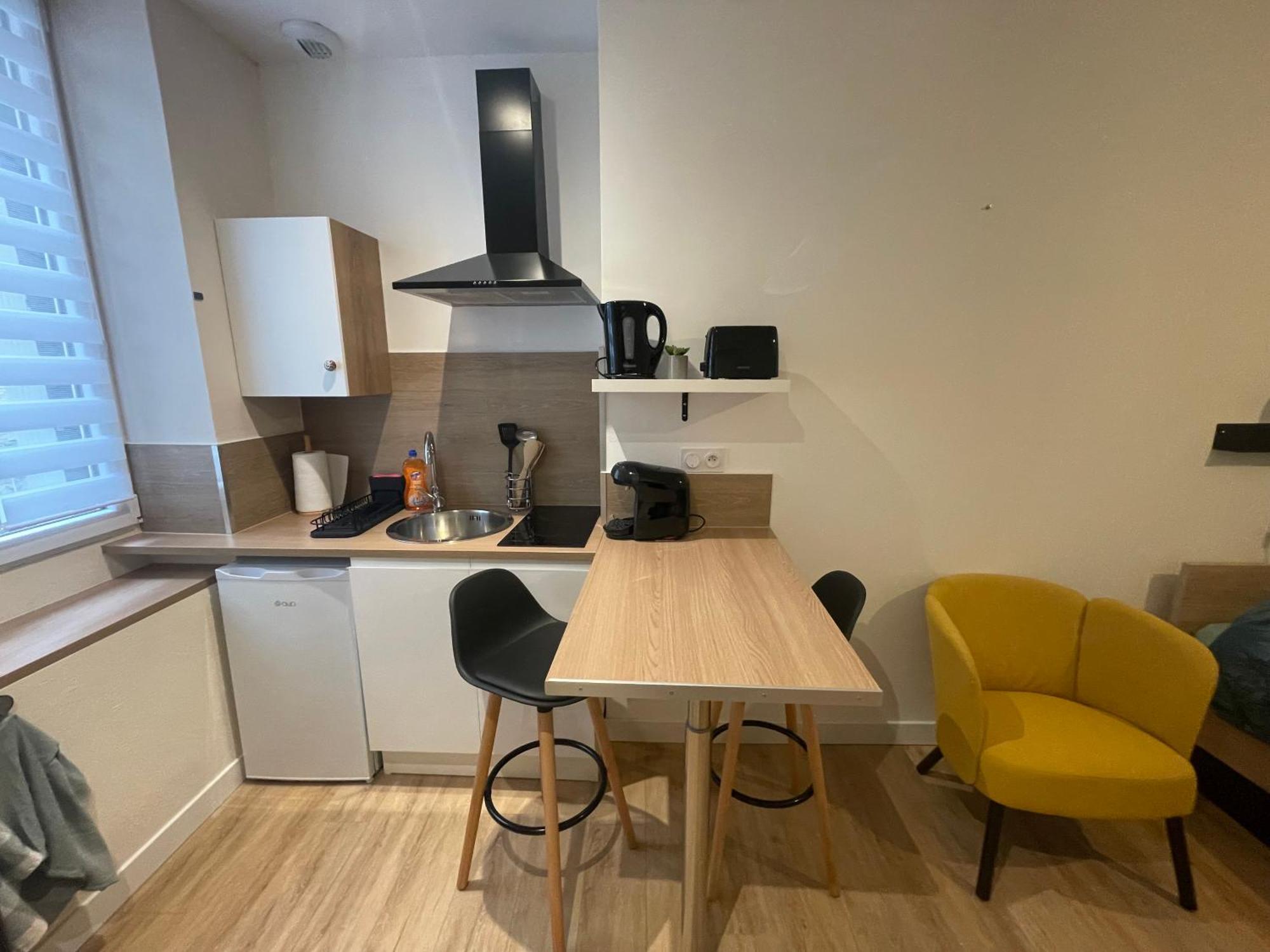 Le Logis De Lyla Apartment Loudun Ngoại thất bức ảnh