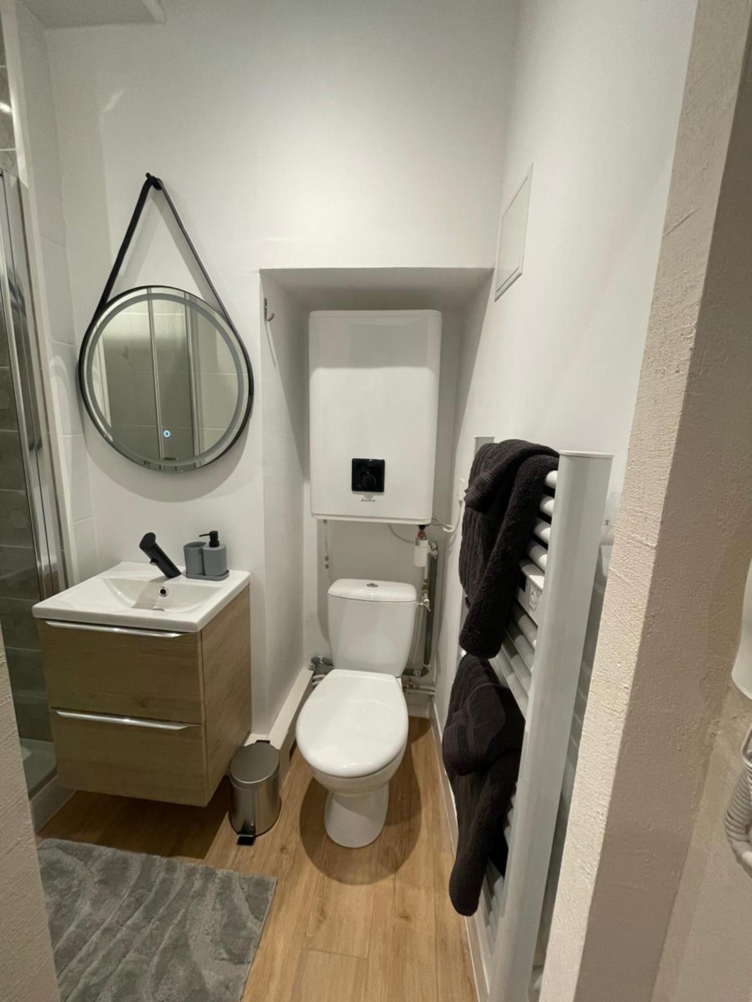 Le Logis De Lyla Apartment Loudun Ngoại thất bức ảnh